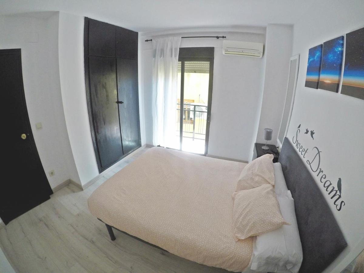 Mesonhomes Suites Center - Stay & Work Granada Buitenkant foto