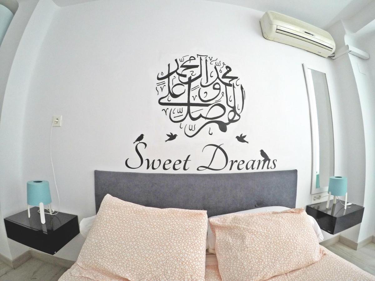 Mesonhomes Suites Center - Stay & Work Granada Buitenkant foto