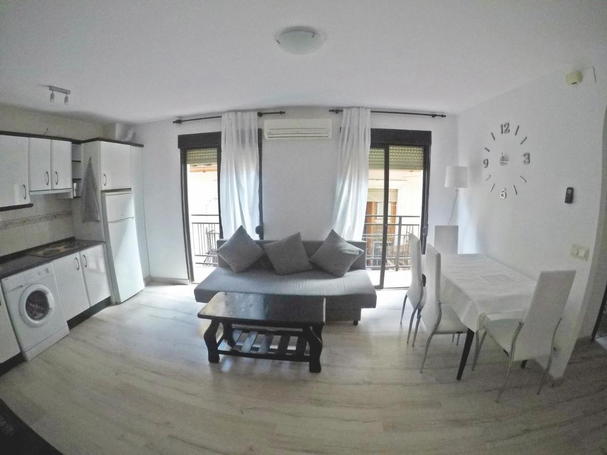 Mesonhomes Suites Center - Stay & Work Granada Buitenkant foto