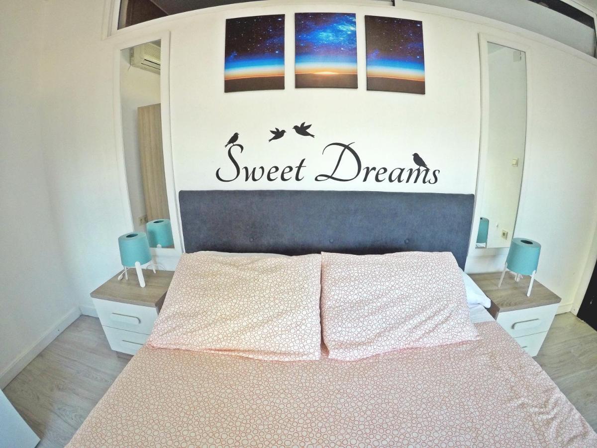 Mesonhomes Suites Center - Stay & Work Granada Buitenkant foto
