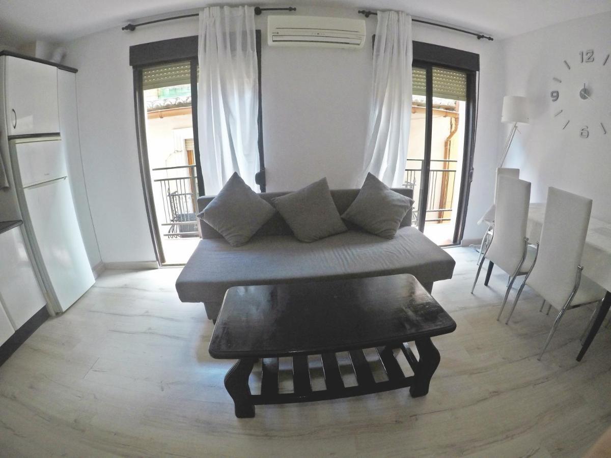 Mesonhomes Suites Center - Stay & Work Granada Buitenkant foto