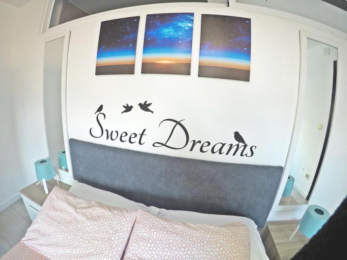 Mesonhomes Suites Center - Stay & Work Granada Buitenkant foto
