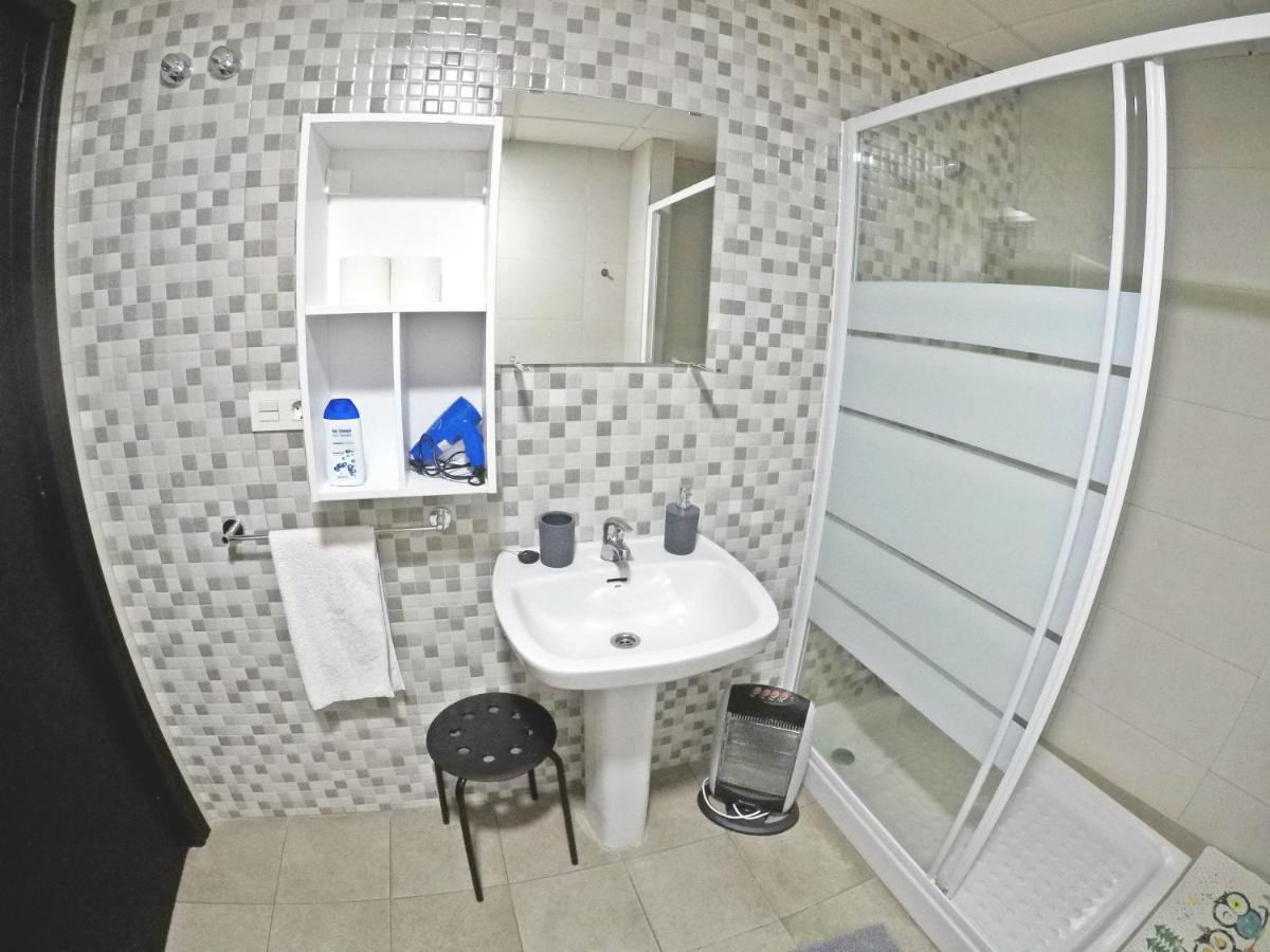 Mesonhomes Suites Center - Stay & Work Granada Buitenkant foto