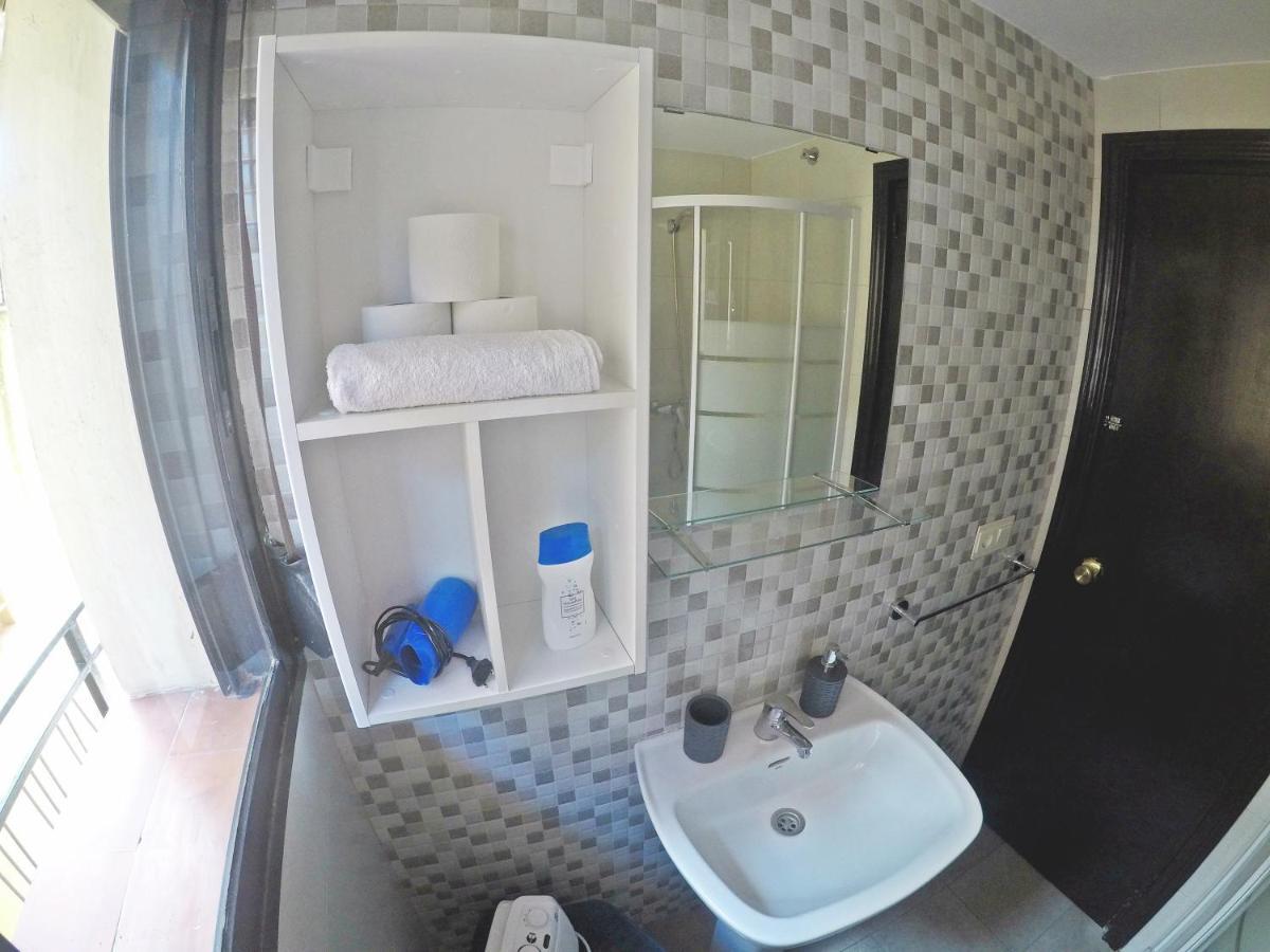 Mesonhomes Suites Center - Stay & Work Granada Buitenkant foto